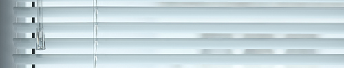 Standard frihanging venetial blinds with plastic wand